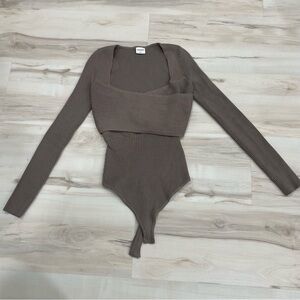 Abercrombie & Fitch Taupe Ribbed Top